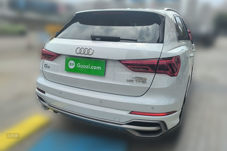 Audi Q3 2019 car image #6