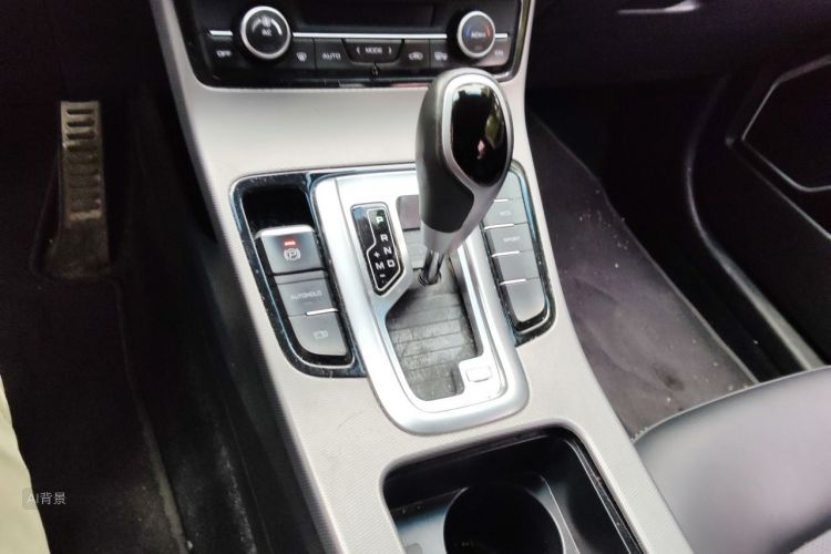 GEELY Emgrand GS 2019 #16 GEELY Emgrand GS 2019 car image #16