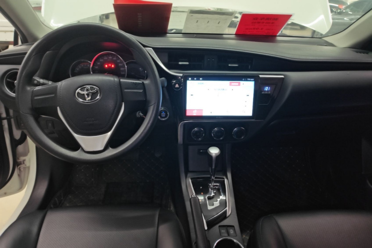 Toyota Corolla 2018 #10 Toyota Corolla 2018 car image #10