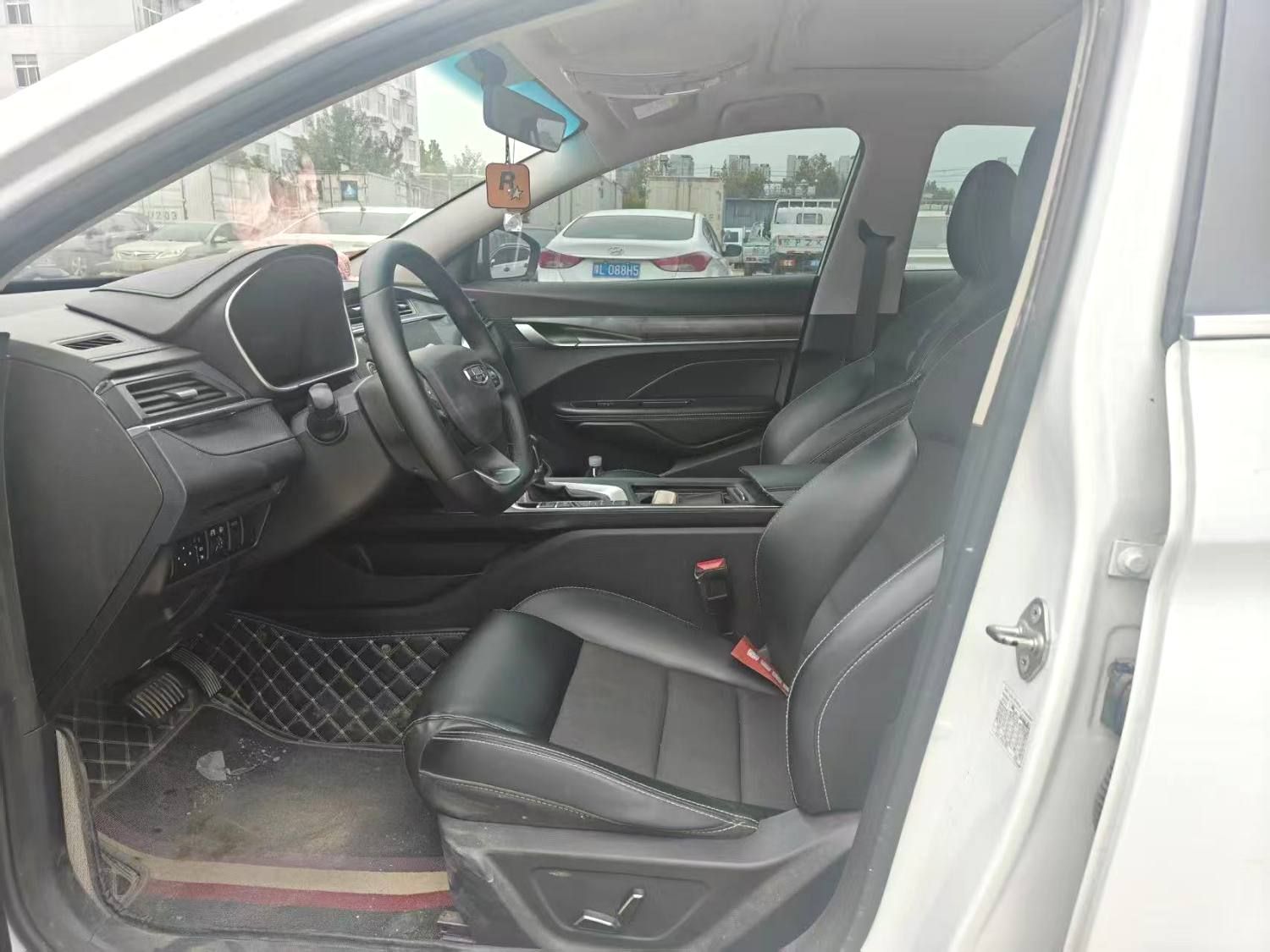 GEELY Binray 2022 car image #3