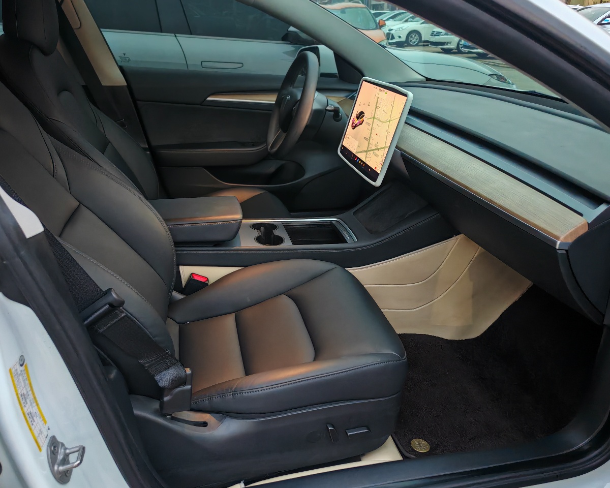 Tesla Model 3 2021 #4 Tesla Model 3 2021 car image #4