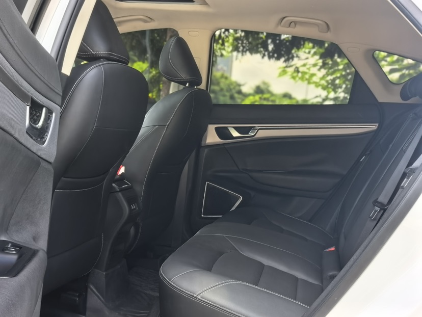 GEELY Emgrand GS 2018 #6 GEELY Emgrand GS 2018 car image #6