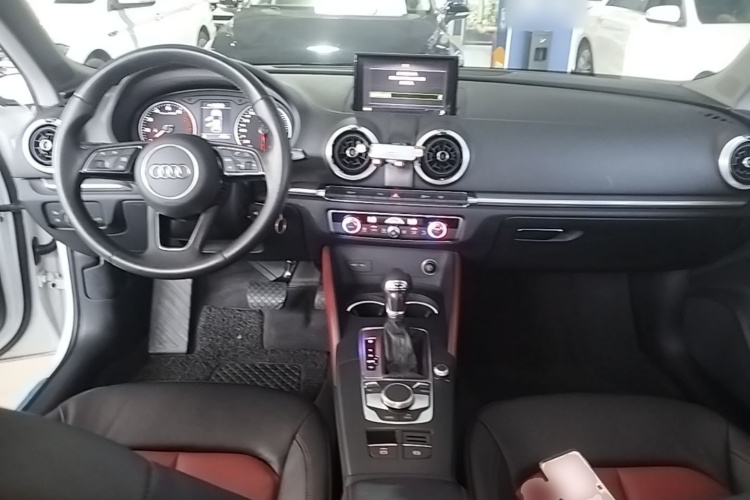 Audi A3 2018 #10 Audi A3 2018 car image #10
