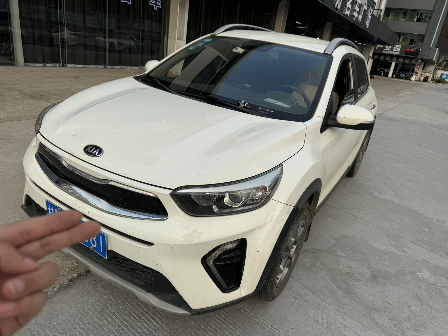 Kia KX1 2019 Kia KX1 2019 car image