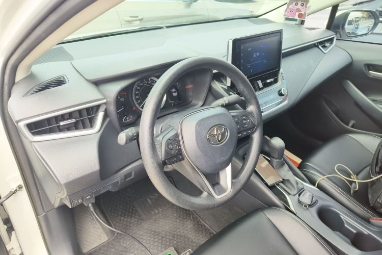 Toyota Corolla 2020 immagine di auto #10