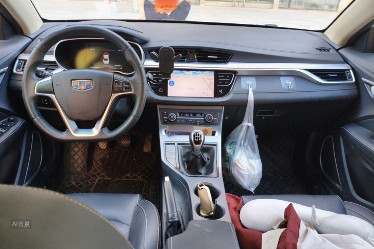 GEELY Emgrand 2019 car image #11