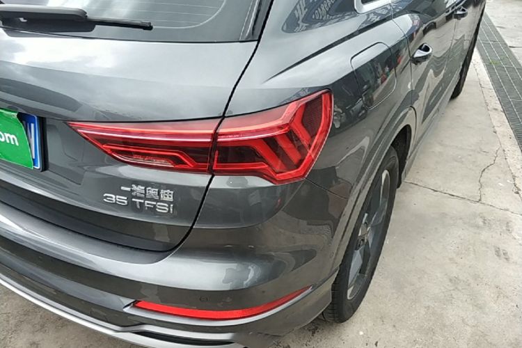 Audi Q3 2022 #8 Audi Q3 2022 car image #8