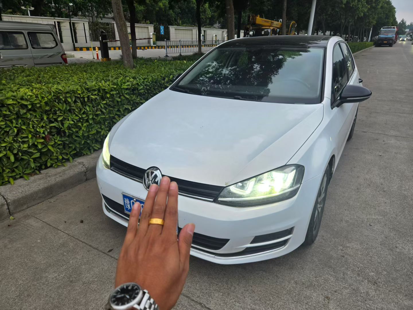 2016 2016 immagine di auto