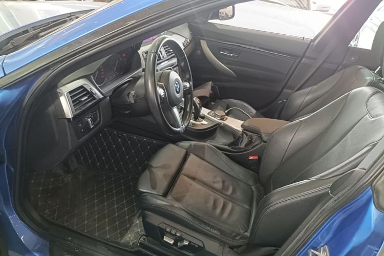 BMW 3 Series GT 2019 car image #15