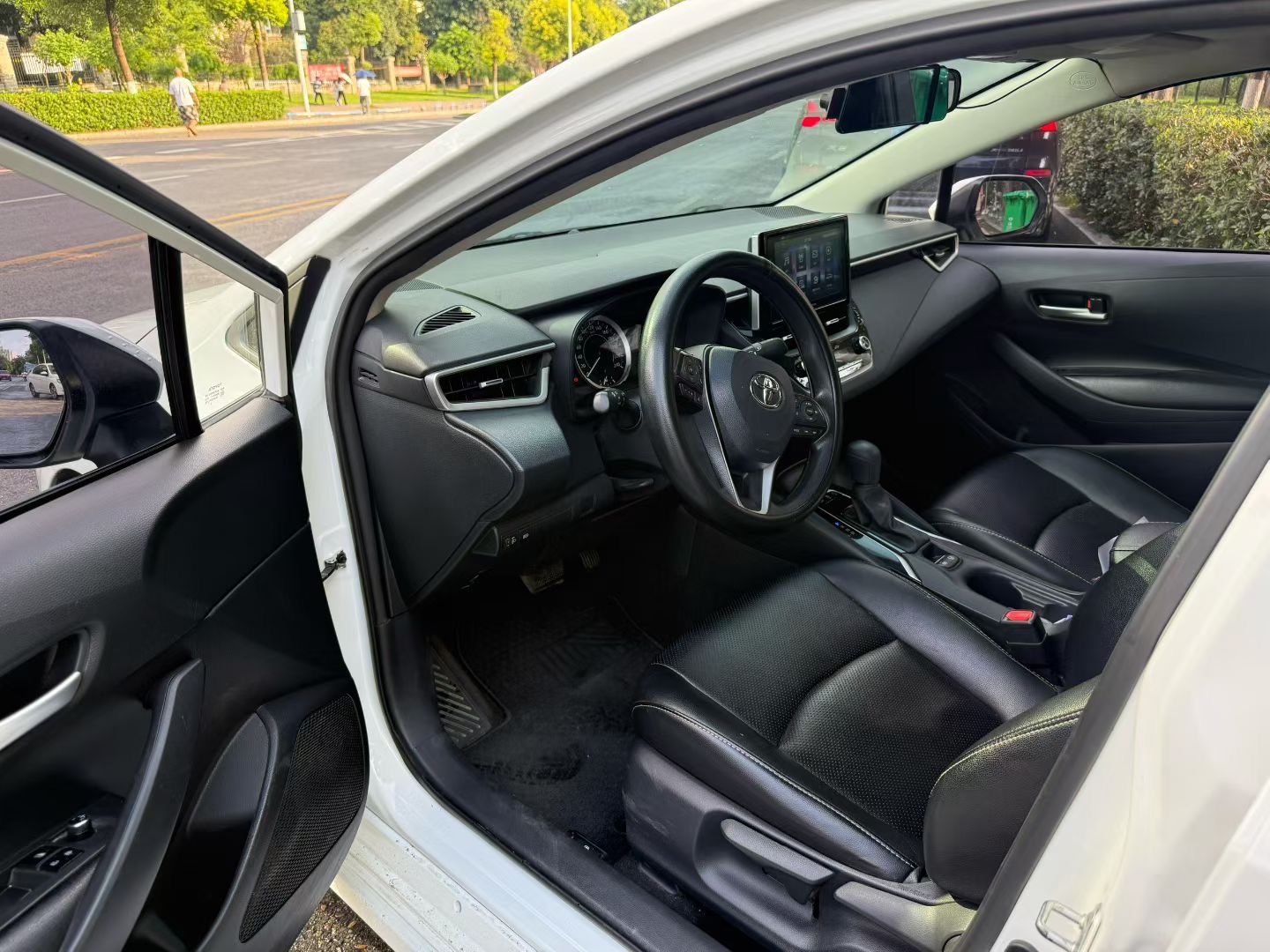 Toyota Corolla 2020 #9 Toyota Corolla 2020 car image #9