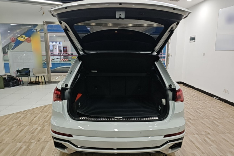 Audi Q3 2023 #19 Audi Q3 2023 immagine di auto #19