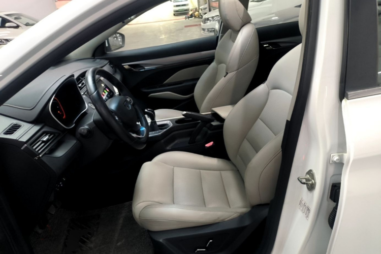 GEELY Binray 2019 #15 GEELY Binray 2019 image de voiture #15