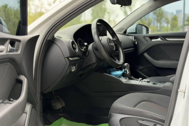 Audi A3 2019 #22 Audi A3 2019 car image #22