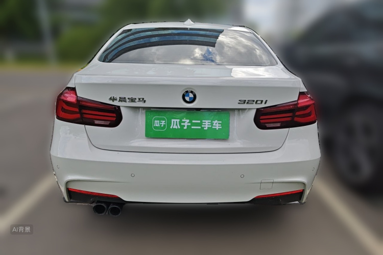 BMW 3 Series 2019 car image #6