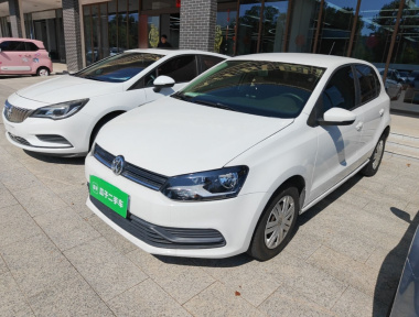 Volkswagen Polo 2018 car image 