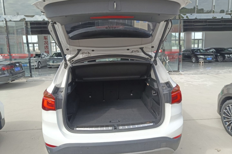 BMW X1 2018 #19 BMW X1 2018 car image #19