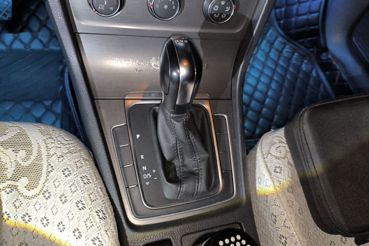 Volkswagen Golf 2015 #14 Volkswagen Golf 2015 car image #14