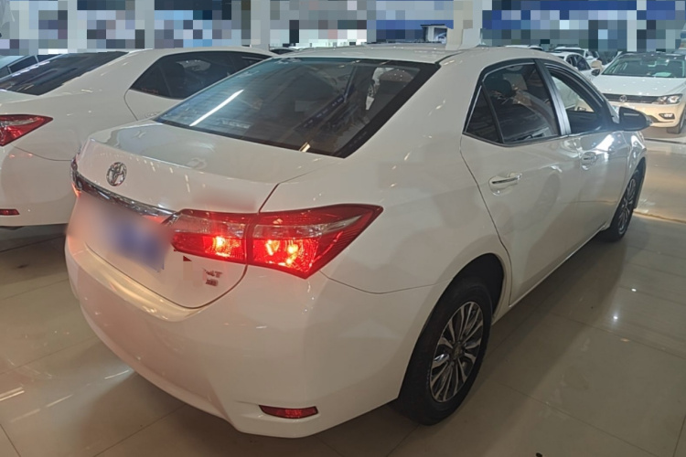 Toyota Corolla 2018 immagine di auto #7