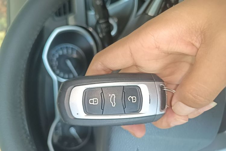 GEELY Emgrand 2017 #9 GEELY Emgrand 2017 car image #9