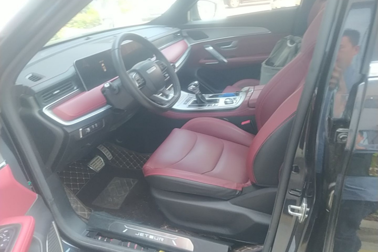 Jetour X70 PLUS 2021 #15 Jetour X70 PLUS 2021 car image #15