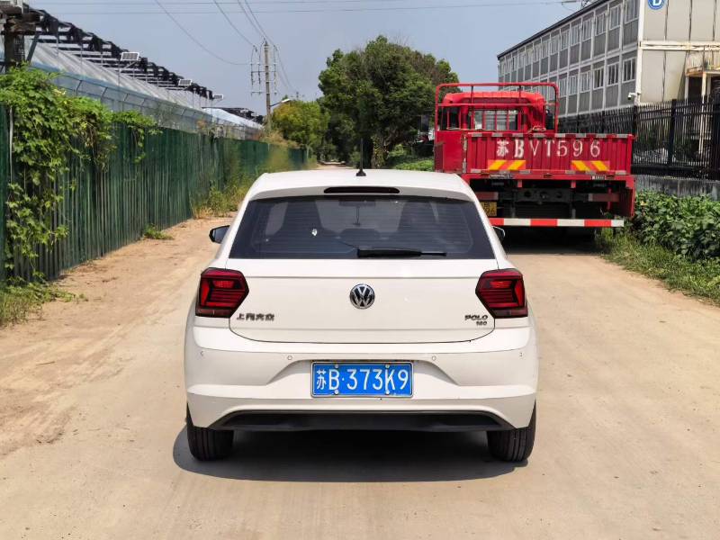 Volkswagen Polo 2021 car image #8