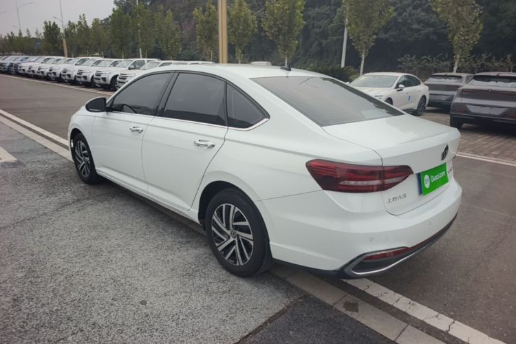 Volkswagen Lavida 2022 صورة سيارة #5
