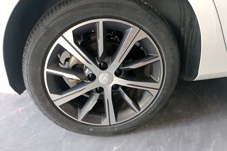 GEELY Emgrand 2023 #10 GEELY Emgrand 2023 car image #10