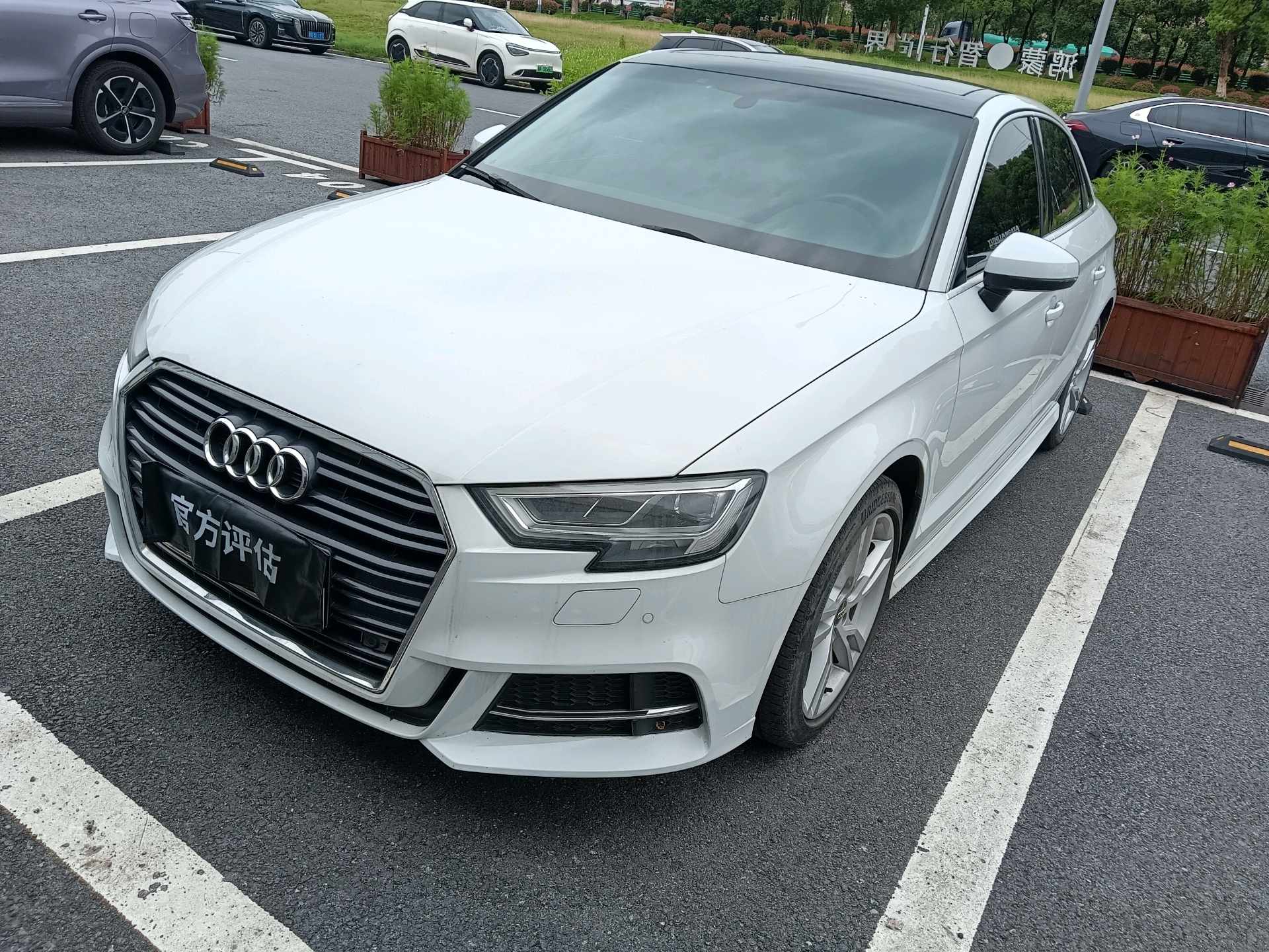 2022 2022 immagine di auto