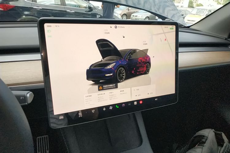 Tesla Model Y 2022 #13 Tesla Model Y 2022 car image #13
