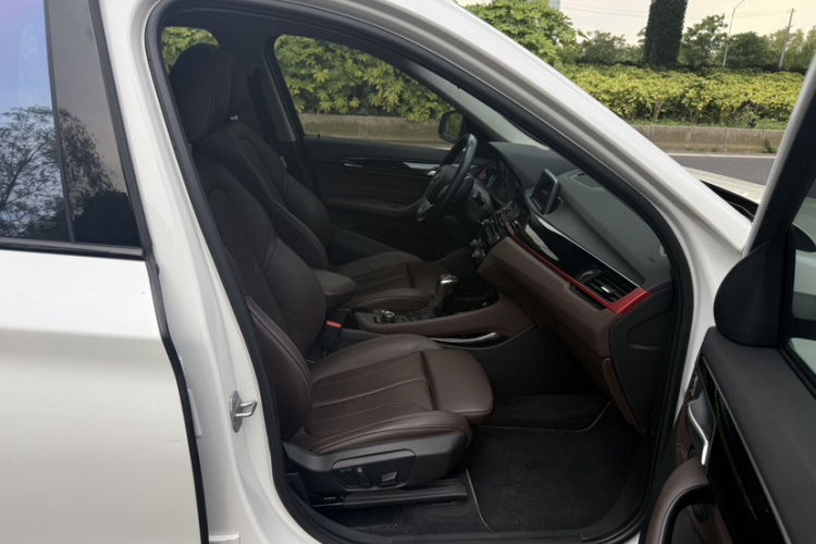 BMW X1 2016 #16 BMW X1 2016 immagine di auto #16