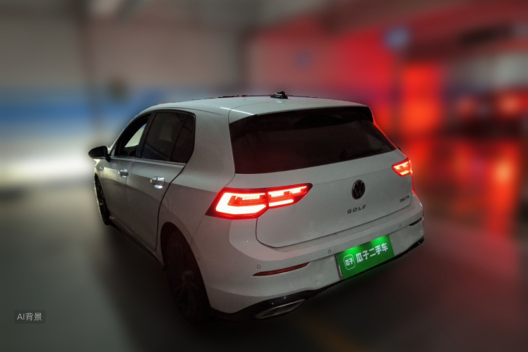 Volkswagen Golf 2021 car image #5