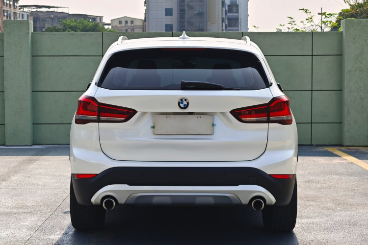 BMW X1 2022 #6 BMW X1 2022 car image #6