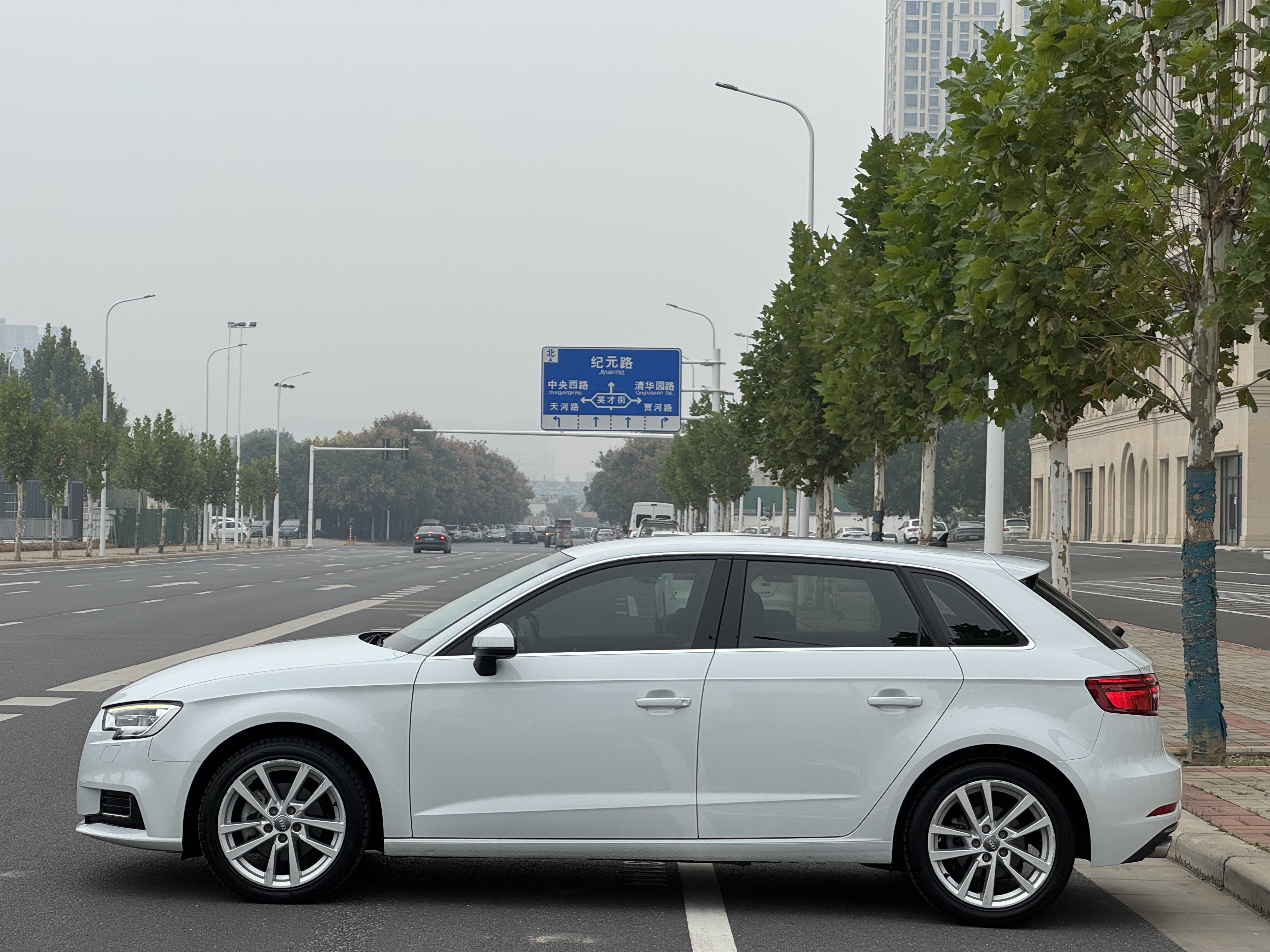 Audi A3 2020 car image #5