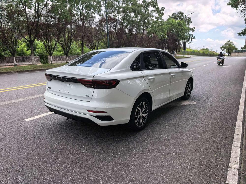 GEELY Emgrand 2023 #6 GEELY Emgrand 2023 car image #6