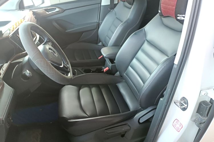 Volkswagen Tharu 2019 car image #15