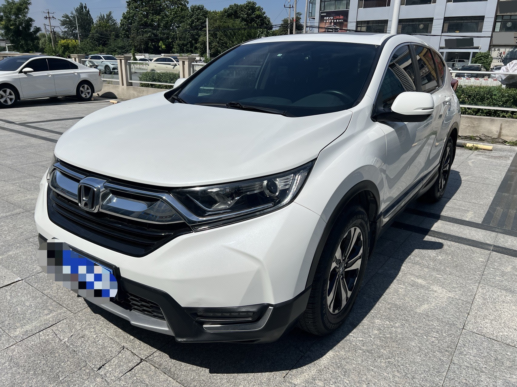 2020 2020 car image