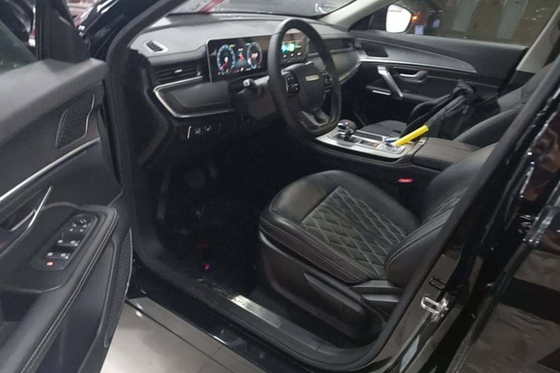 Jetour X70 PLUS 2024 #7 Jetour X70 PLUS 2024 car image #7