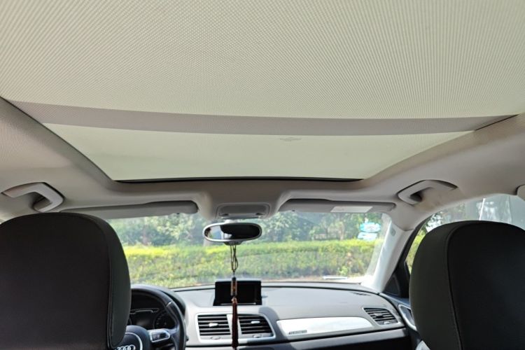Audi Q3 2015 #16 Audi Q3 2015 car image #16