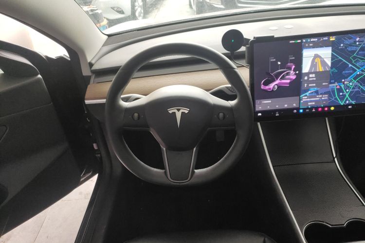 Tesla Model 3 2020 #11 Tesla Model 3 2020 car image #11
