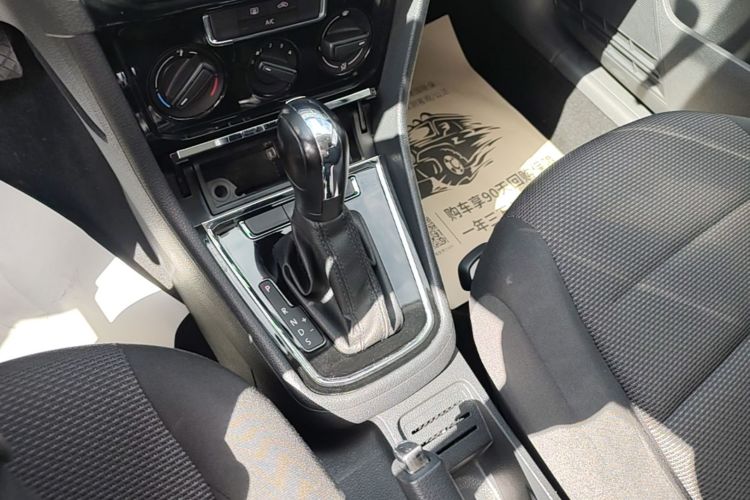 2021 #18 2021 imagem de carro #18