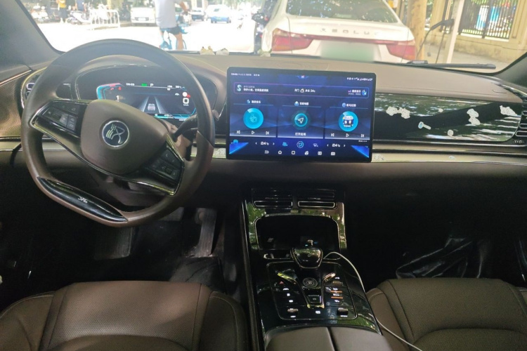 BYD Han 2020 immagine di auto #12