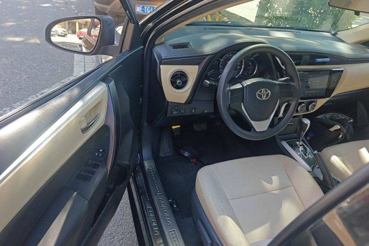 Toyota Corolla 2018 #16 Toyota Corolla 2018 car image #16