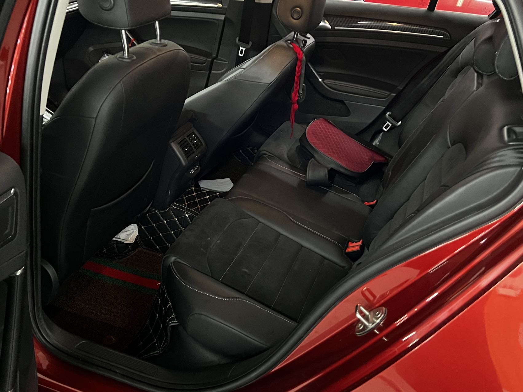 Volkswagen Golf 2019 immagine di auto #4