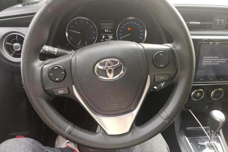 Toyota Corolla 2017 car image #14