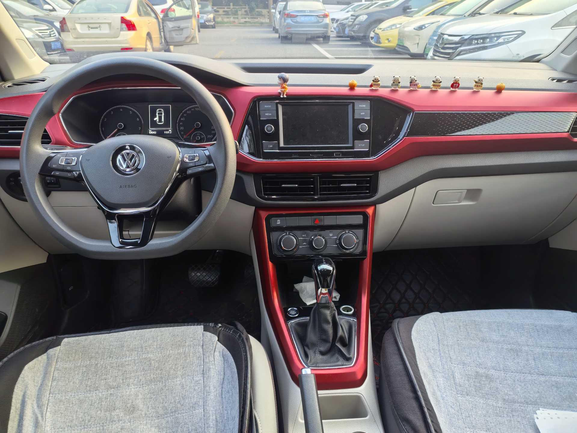 Volkswagen T-Cross 2020 #6 Volkswagen T-Cross 2020 car image #6