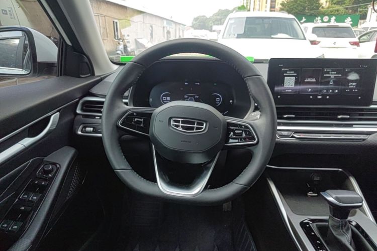 GEELY Emgrand 2021 #11 GEELY Emgrand 2021 car image #11