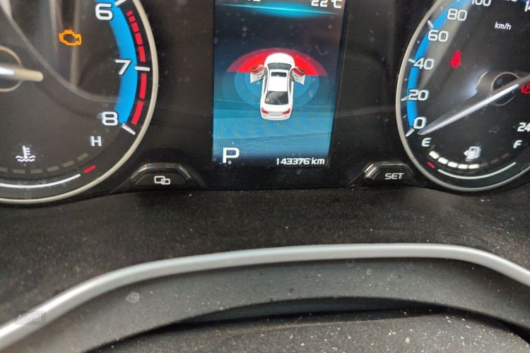 GEELY Emgrand 2019 #14 GEELY Emgrand 2019 car image #14