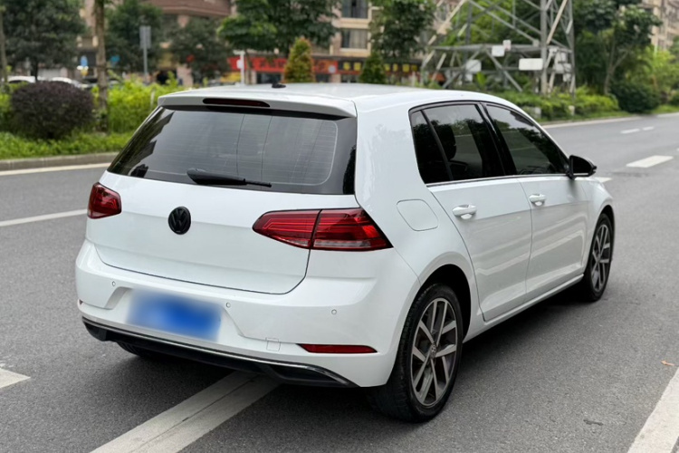 Volkswagen Golf 2020 #9 Volkswagen Golf 2020 car image #9