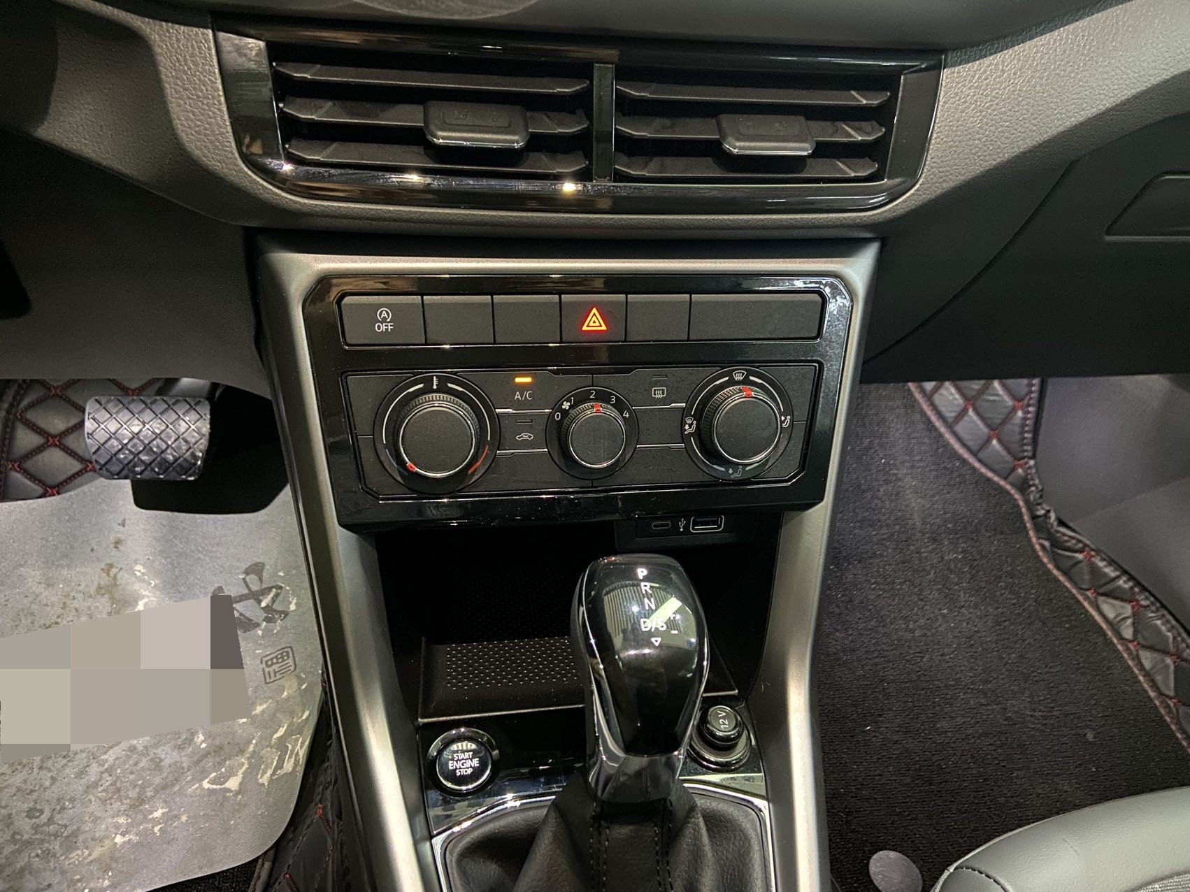 Volkswagen T-Cross 2022 изображение автомобиля #12