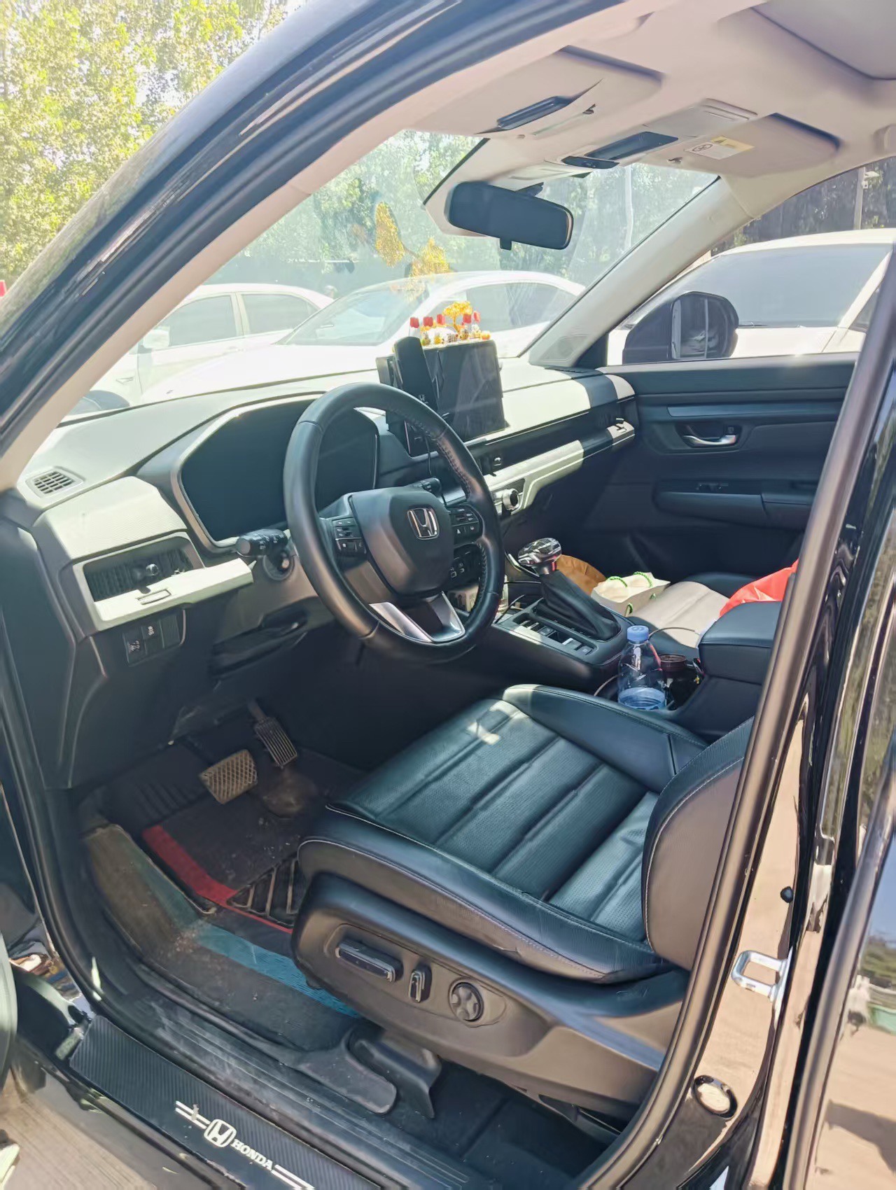 Honda CR-V 2024 car image #2